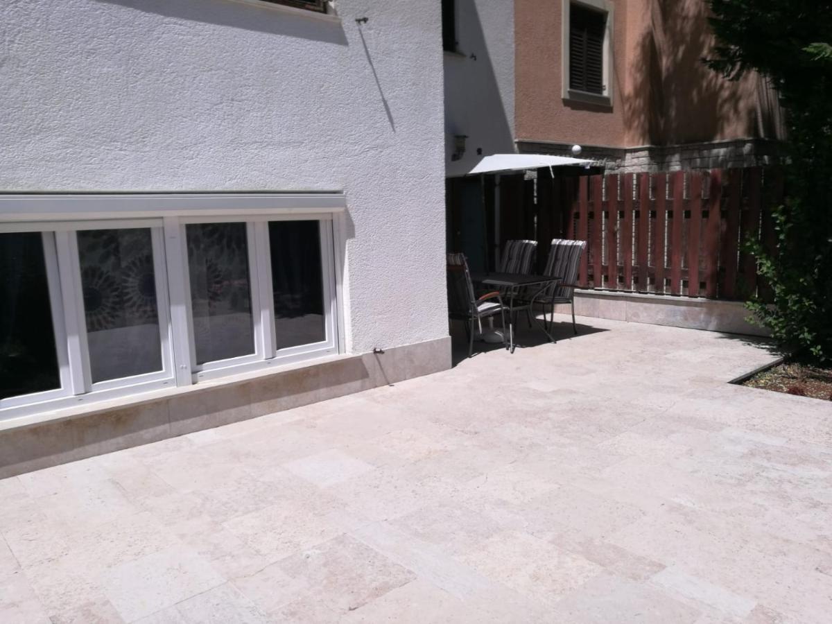 Ferienhaus Bozena Appartment 2 ヴルサル エクステリア 写真
